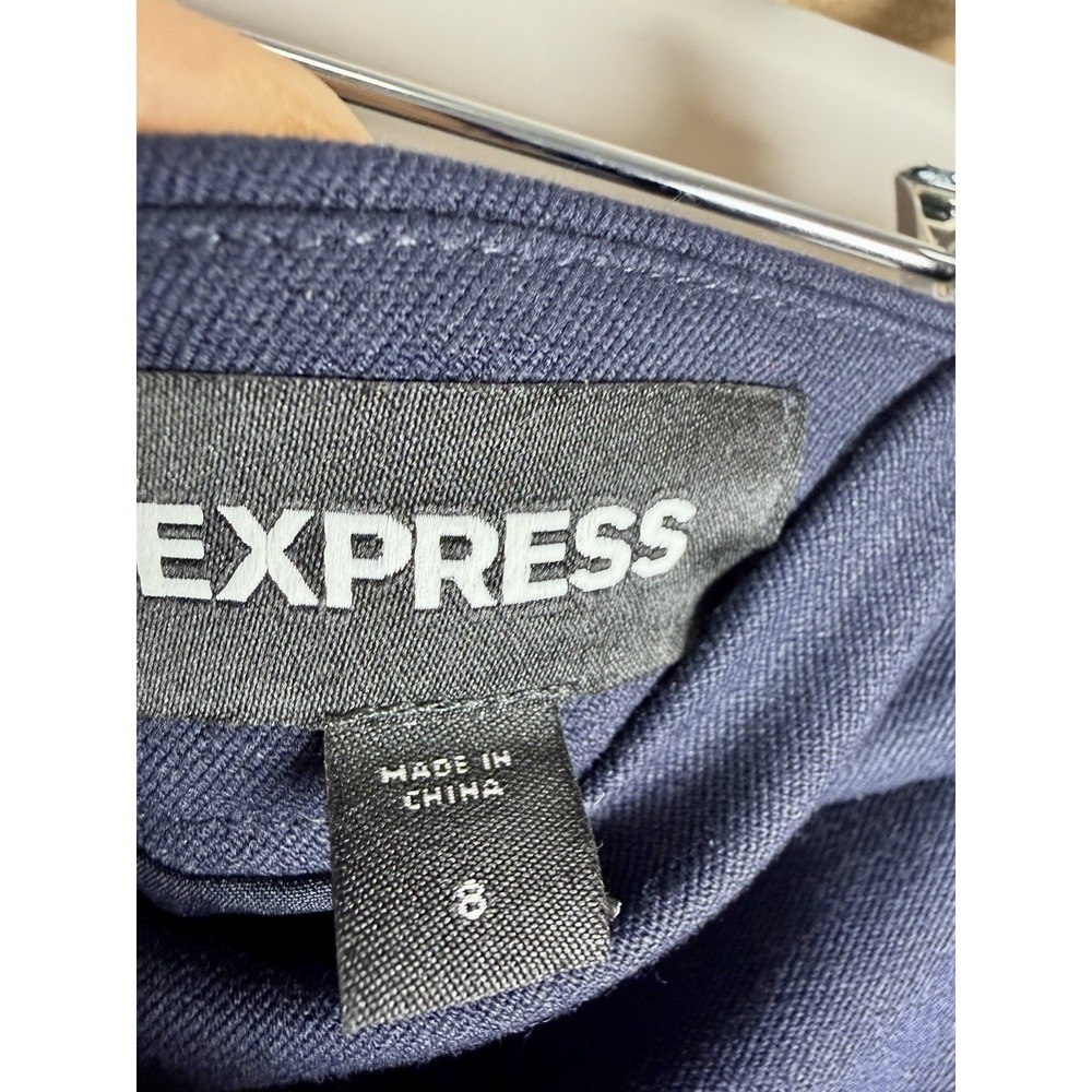 Express Stretch Pencil Skirt Minimalist Office Pockets Women's Size 8 Navy NWT - Picture 2 of 9